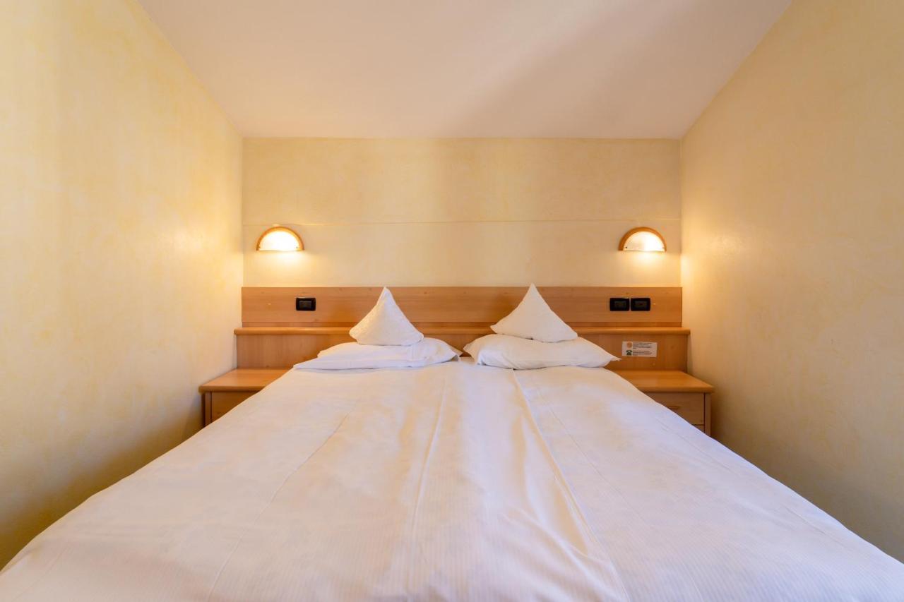 Berg Hotel Latemar Spitze Vigo di Fassa Ngoại thất bức ảnh