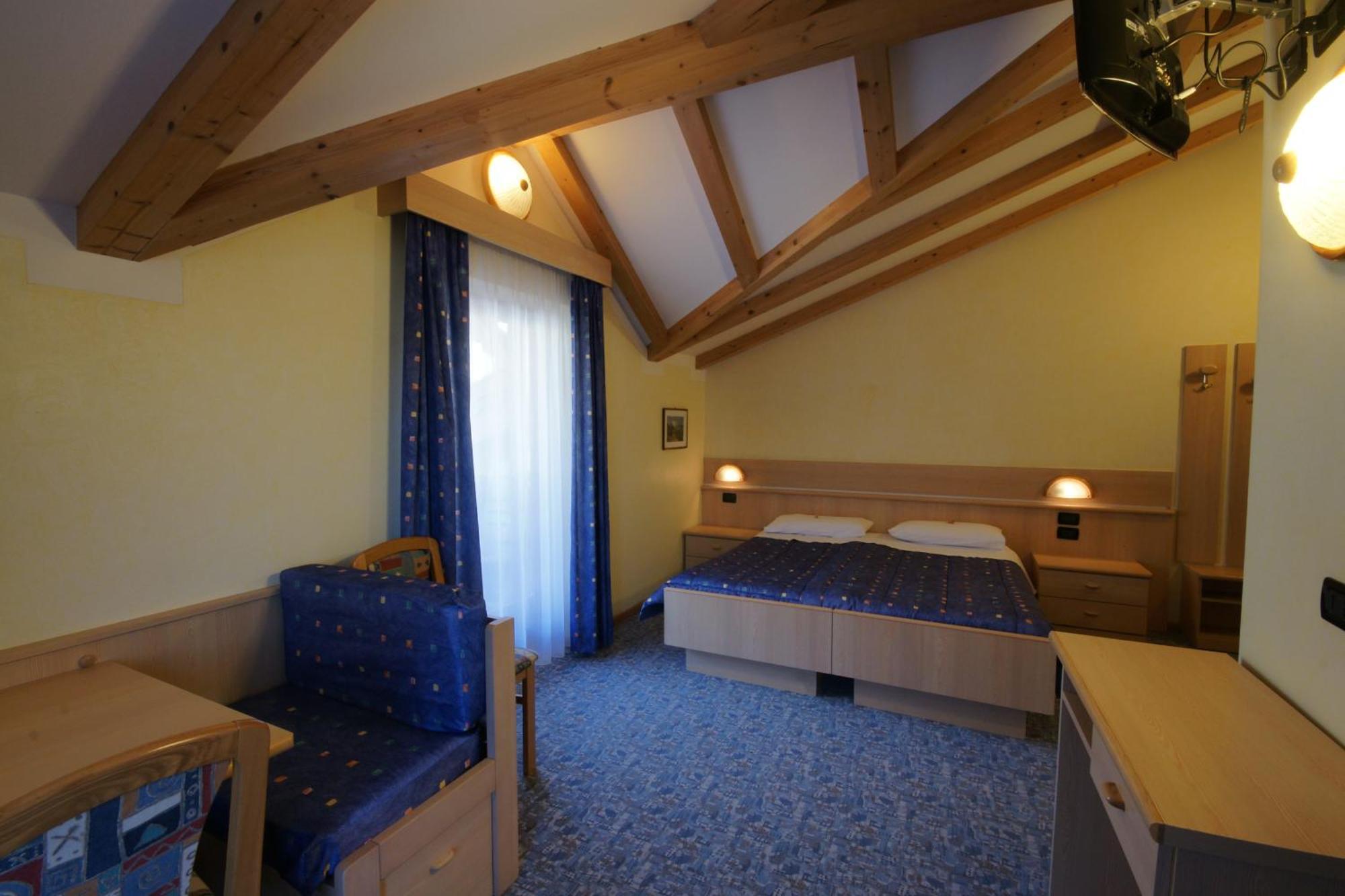 Berg Hotel Latemar Spitze Vigo di Fassa Ngoại thất bức ảnh