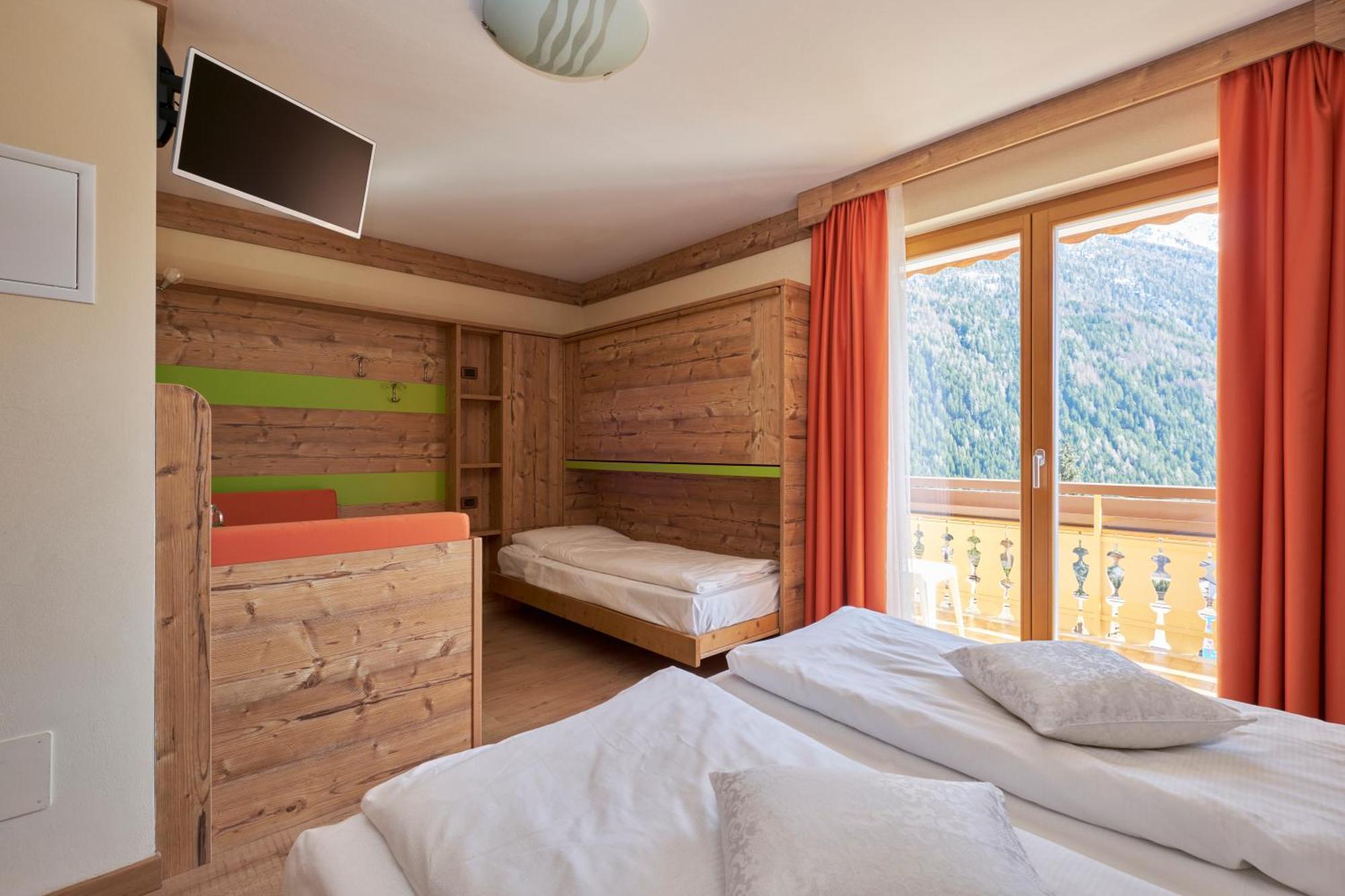 Berg Hotel Latemar Spitze Vigo di Fassa Ngoại thất bức ảnh