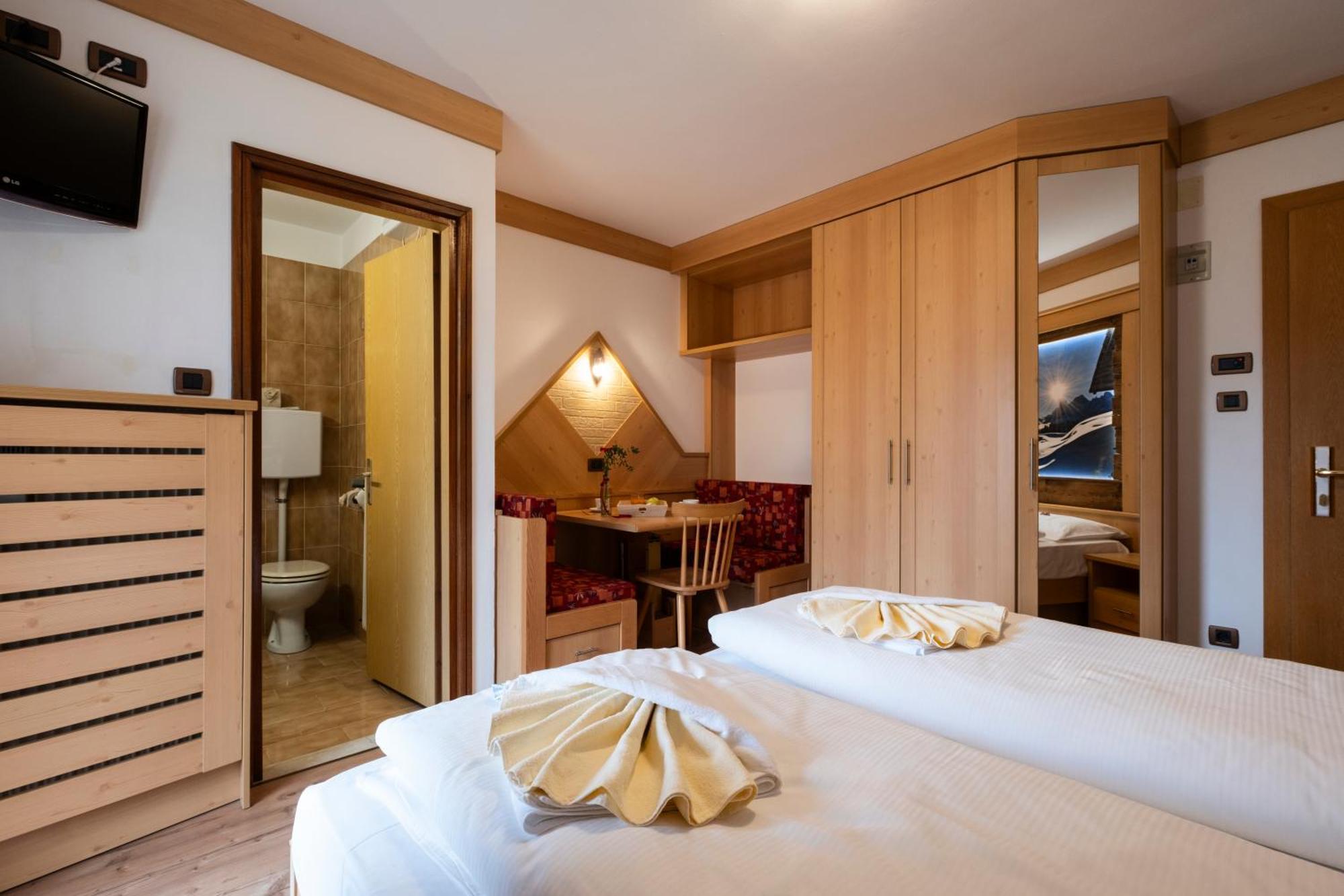 Berg Hotel Latemar Spitze Vigo di Fassa Ngoại thất bức ảnh
