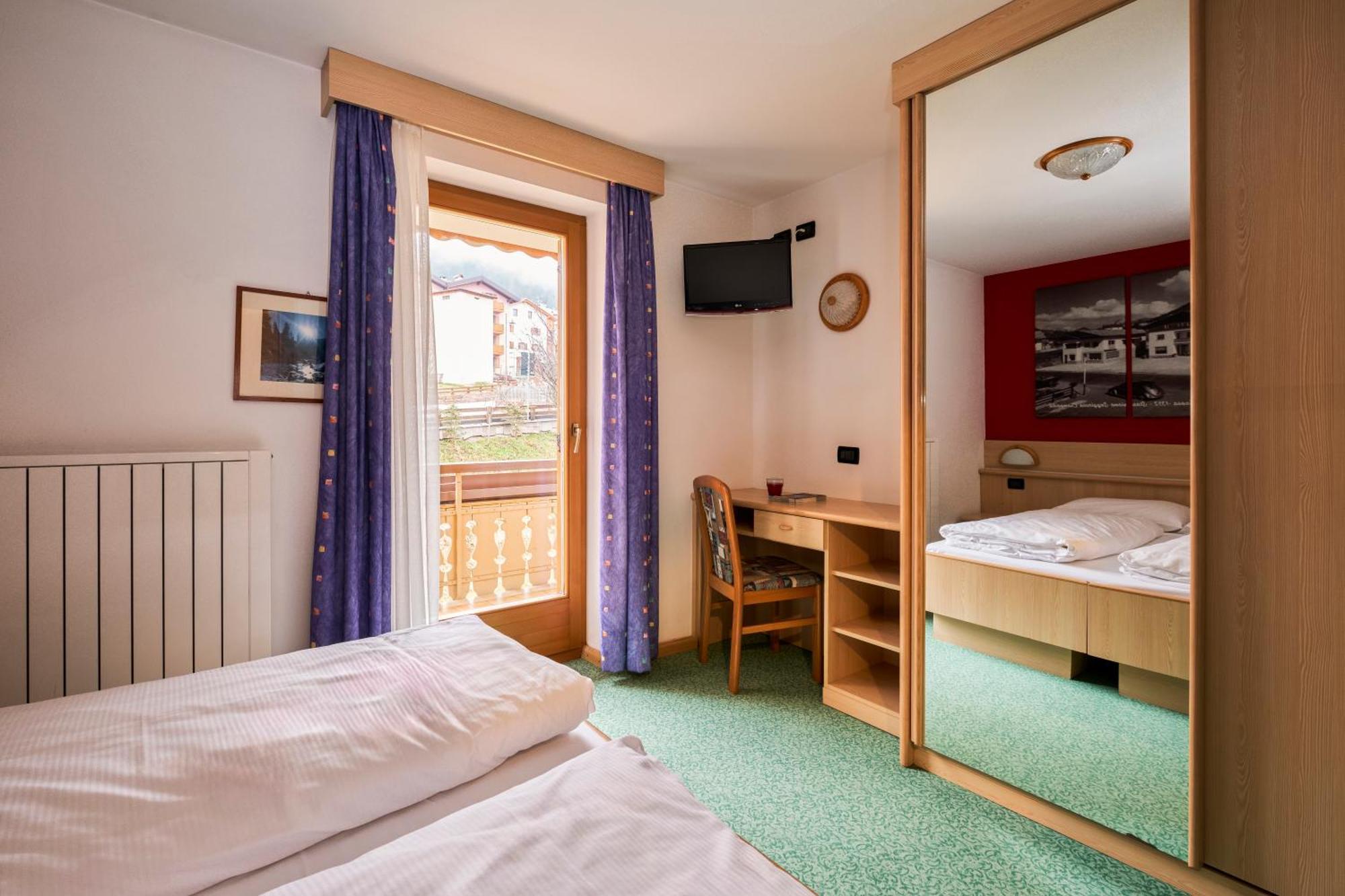 Berg Hotel Latemar Spitze Vigo di Fassa Ngoại thất bức ảnh