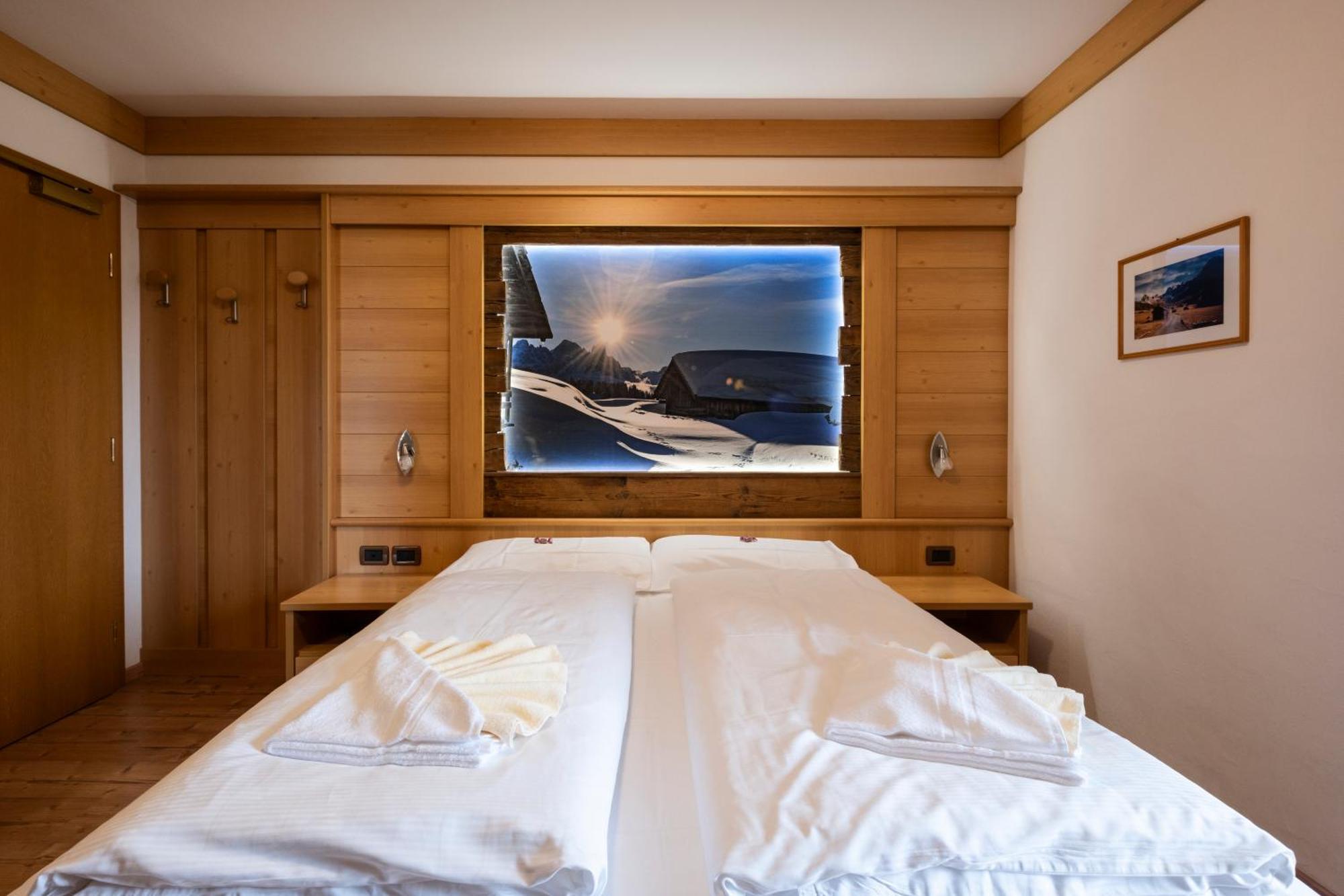 Berg Hotel Latemar Spitze Vigo di Fassa Ngoại thất bức ảnh