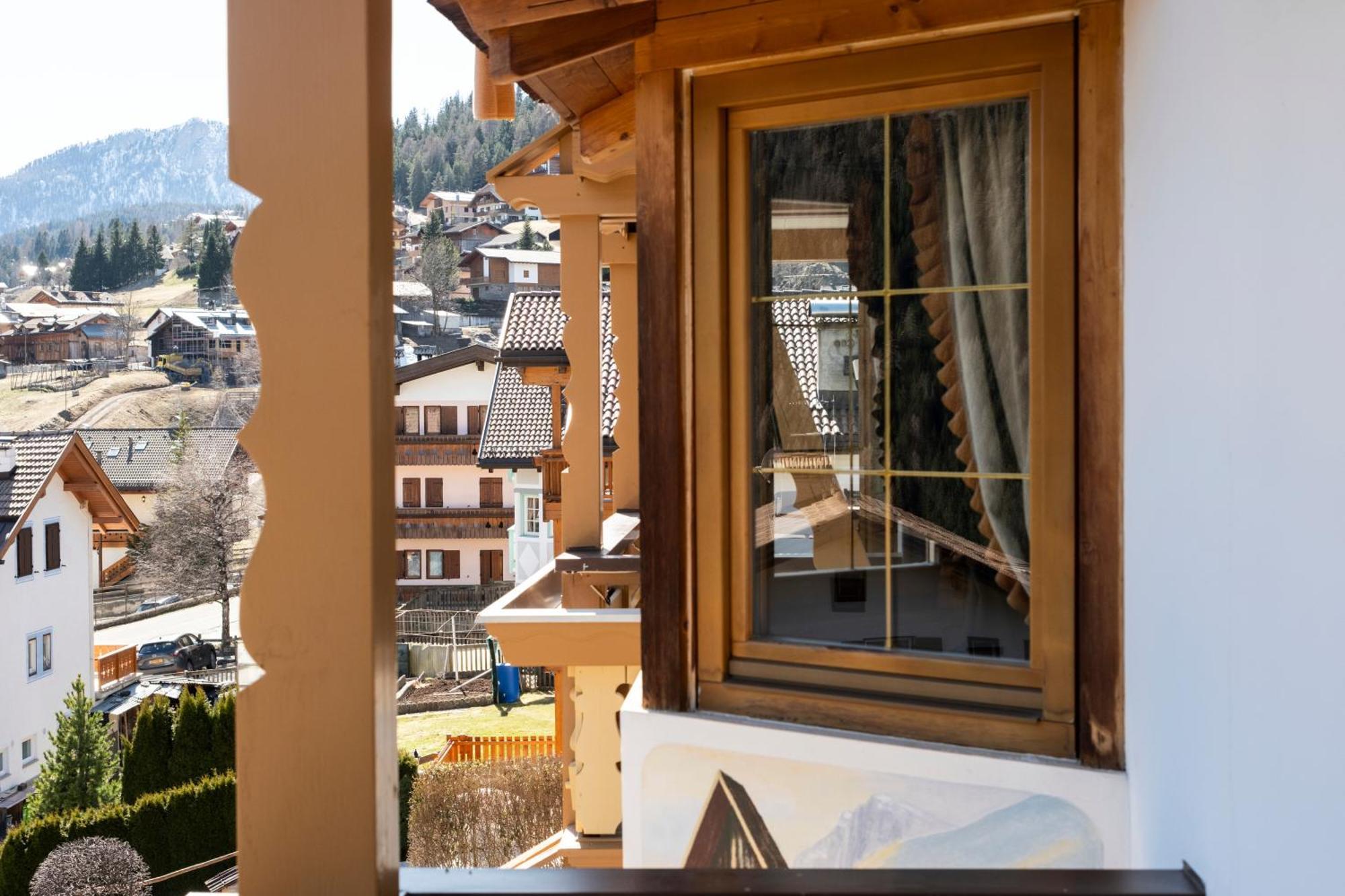 Berg Hotel Latemar Spitze Vigo di Fassa Ngoại thất bức ảnh