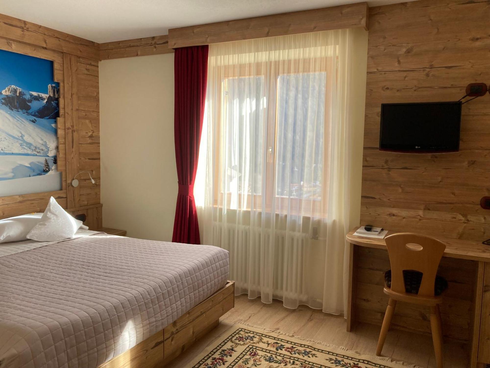 Berg Hotel Latemar Spitze Vigo di Fassa Ngoại thất bức ảnh